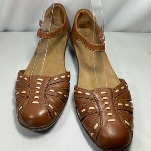 Clarks" Wendy Estate" Brown Leather Boho Southwestern Ankle Strap Sandals Sz11M